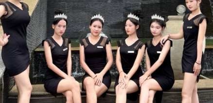 华纳万宝路总公司客服经理